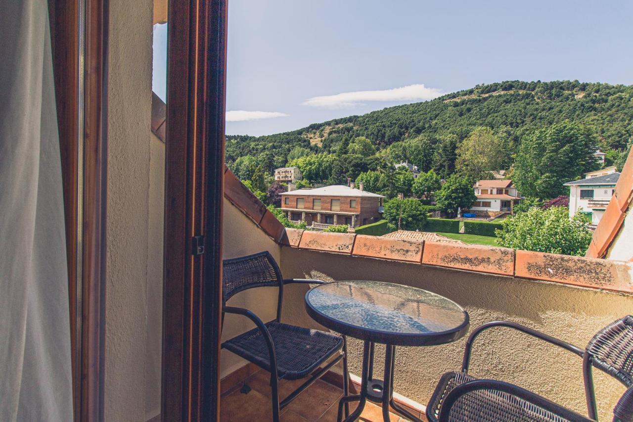 Hotel La Munequilla Miraflores de la Sierra Εξωτερικό φωτογραφία