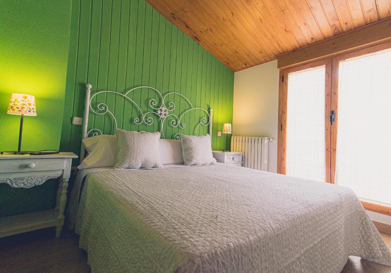 Hotel La Munequilla Miraflores de la Sierra Εξωτερικό φωτογραφία