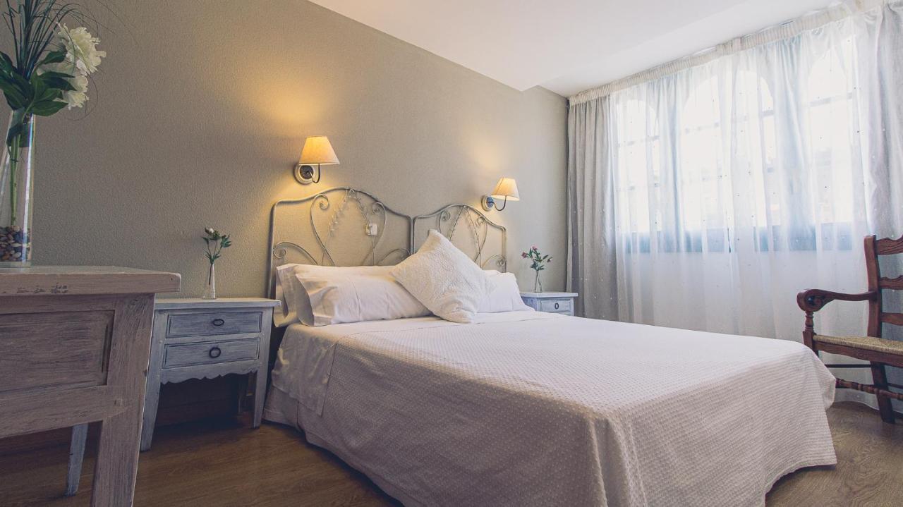Hotel La Munequilla Miraflores de la Sierra Εξωτερικό φωτογραφία
