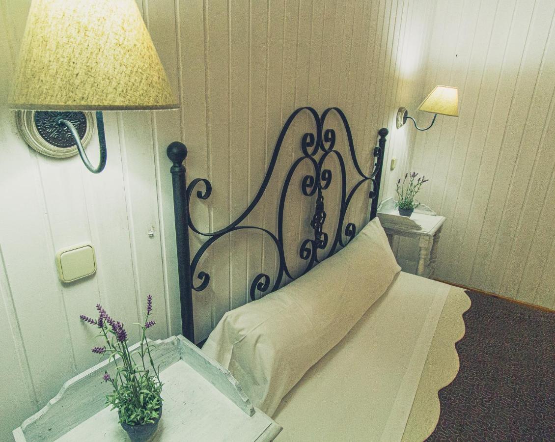 Hotel La Munequilla Miraflores de la Sierra Εξωτερικό φωτογραφία
