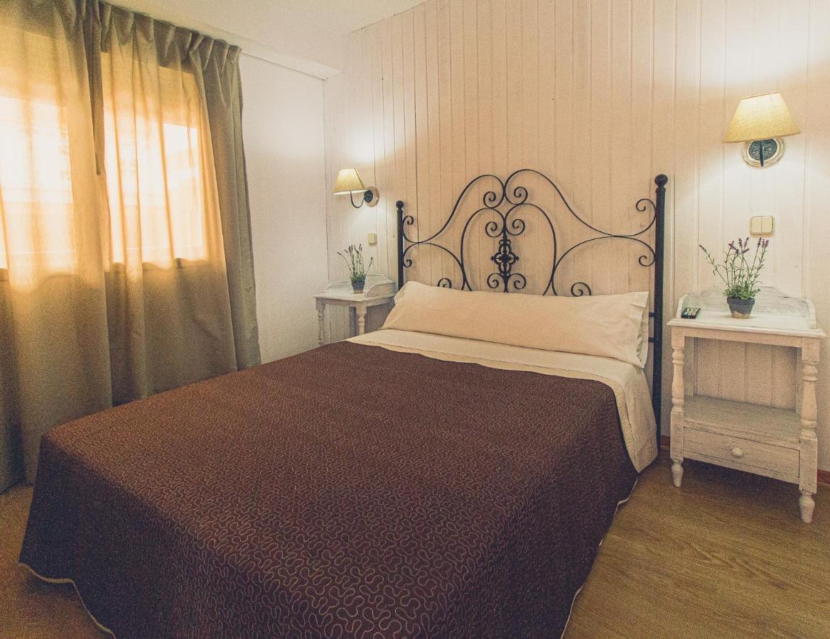 Hotel La Munequilla Miraflores de la Sierra Εξωτερικό φωτογραφία