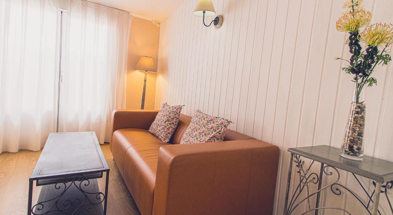 Hotel La Munequilla Miraflores de la Sierra Εξωτερικό φωτογραφία