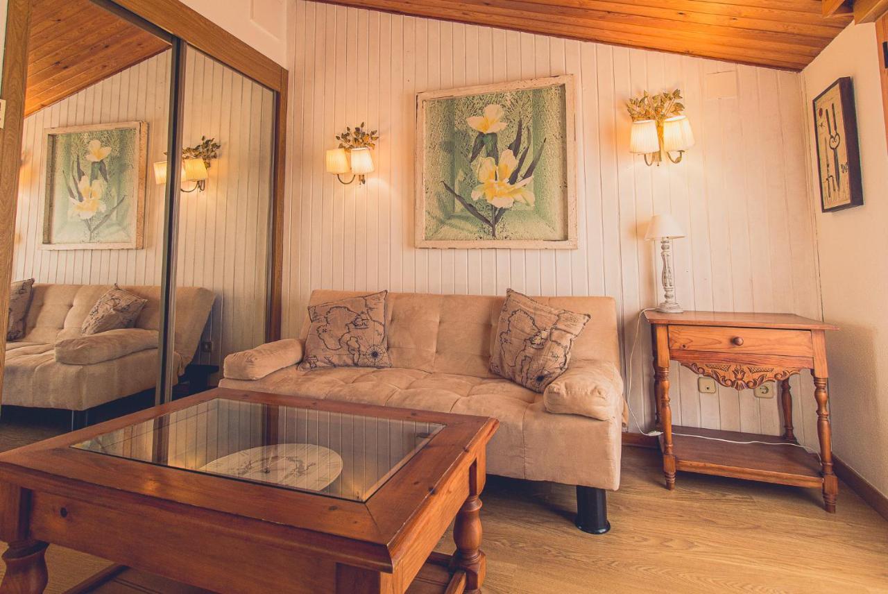 Hotel La Munequilla Miraflores de la Sierra Εξωτερικό φωτογραφία