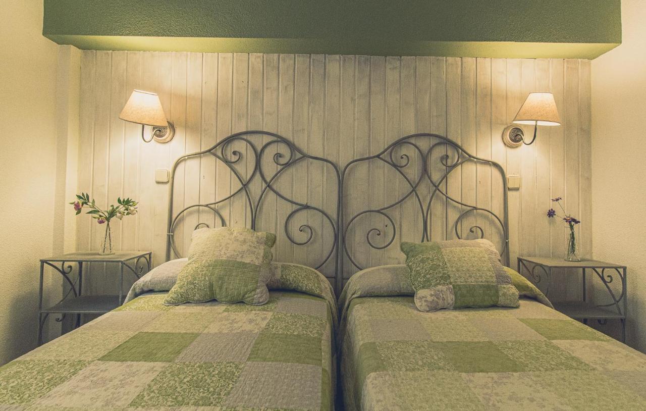 Hotel La Munequilla Miraflores de la Sierra Εξωτερικό φωτογραφία